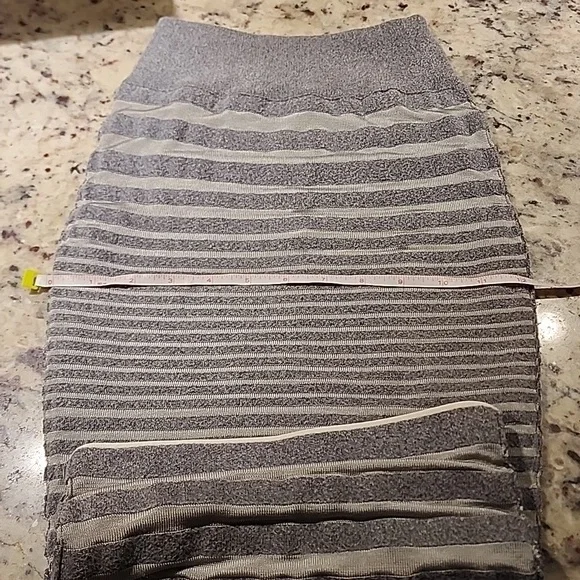 Alexander Wang Bodycon Skirt Engineered Stripe Grey XS - Picture 8 of 9